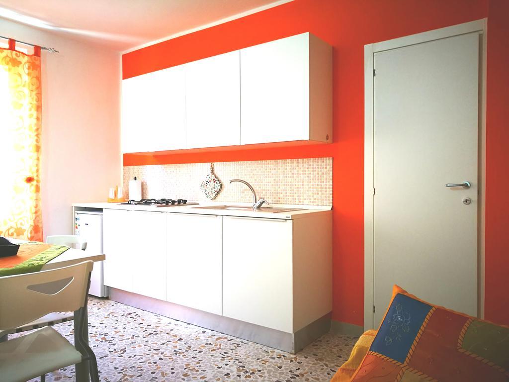 Canton Delle Rose Apartment ชิคลี ภายนอก รูปภาพ
